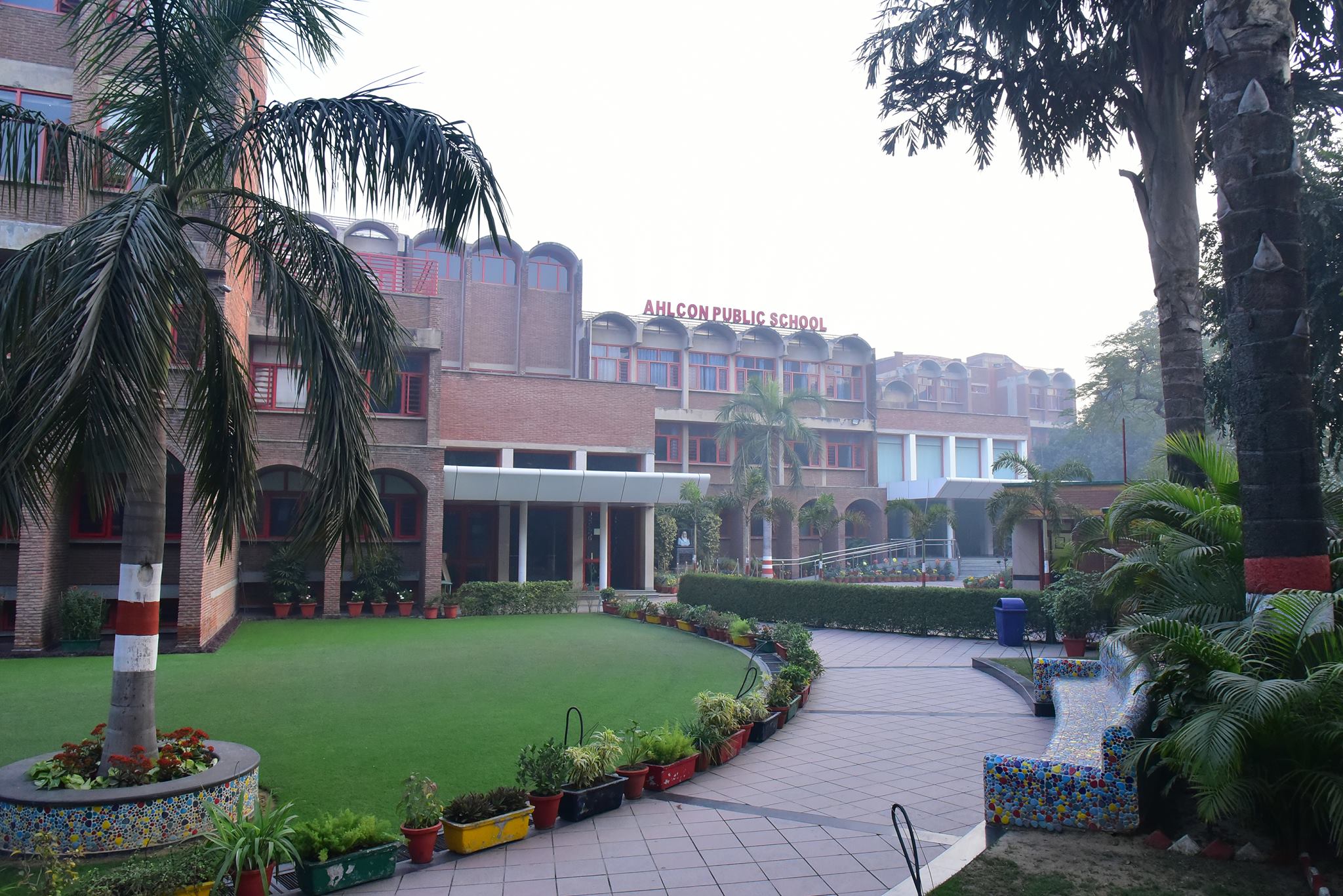 Ahlcon Public School