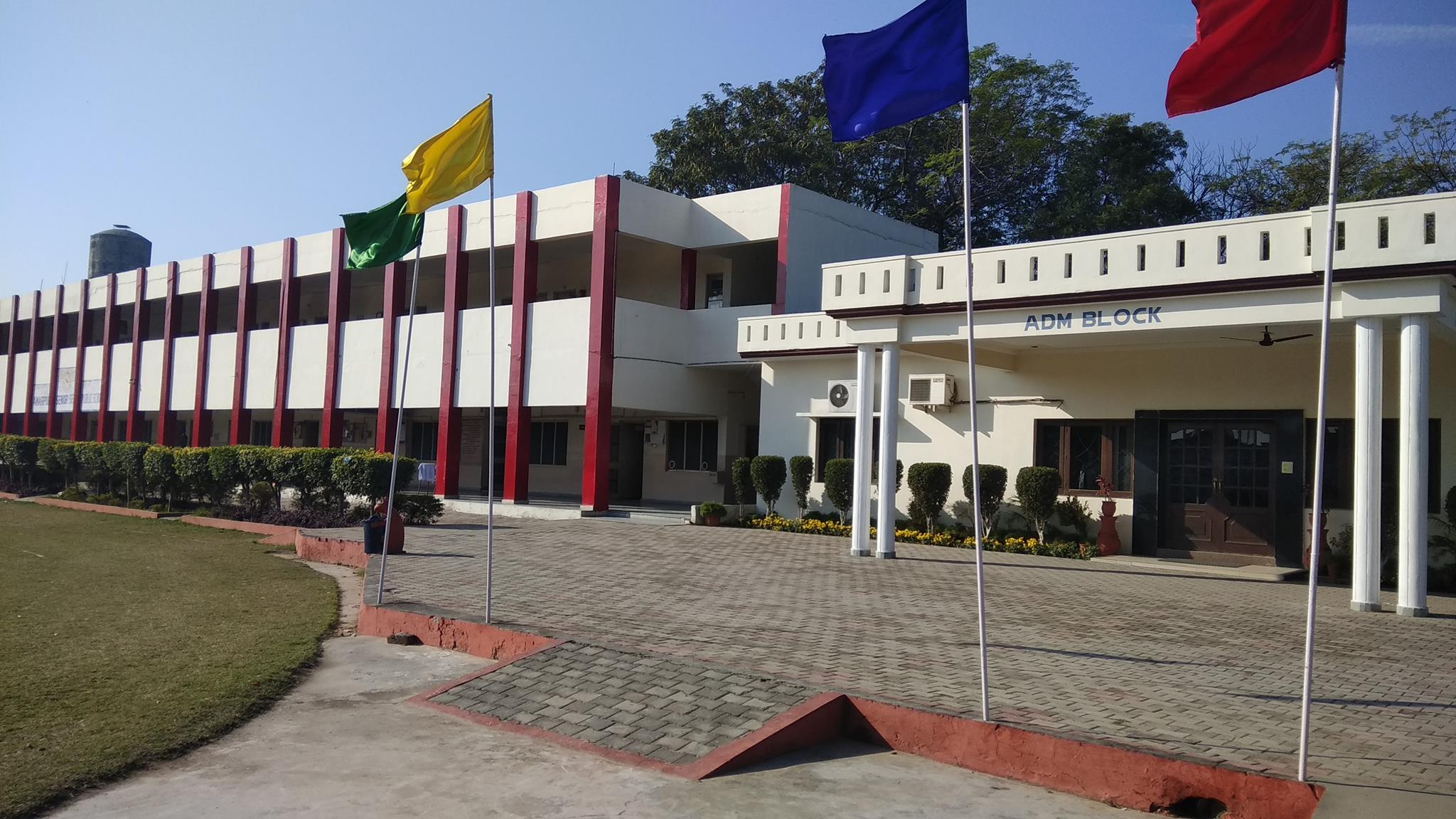 Amarpuri Sr. Sec Public School