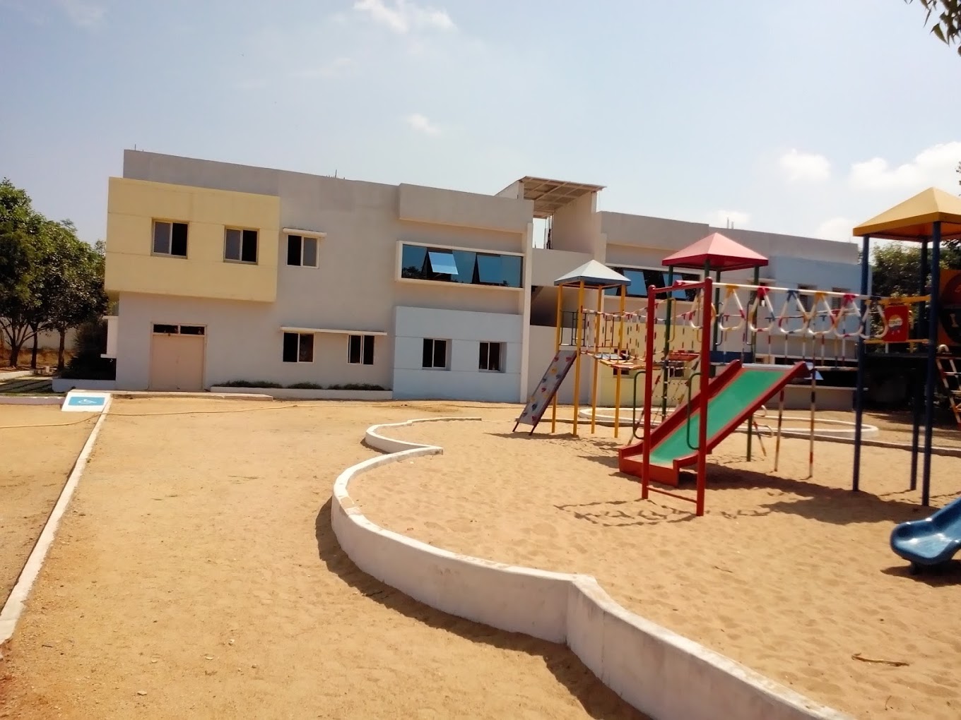 Arbor International School
