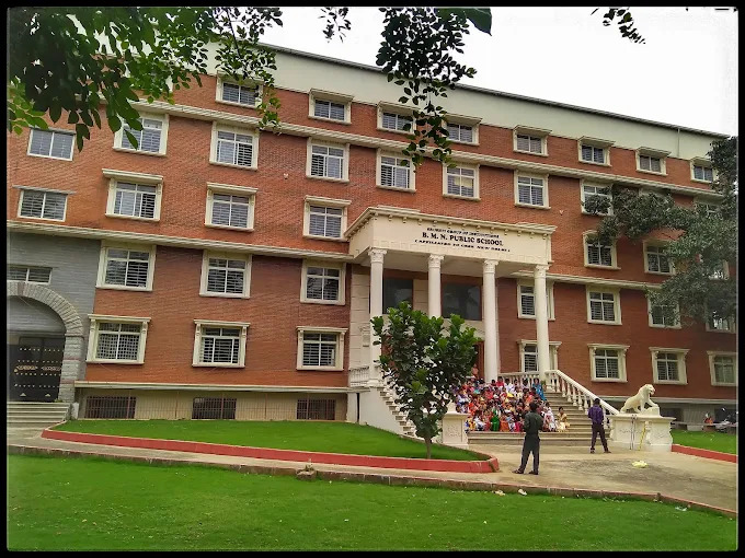 B. M. N. Public School