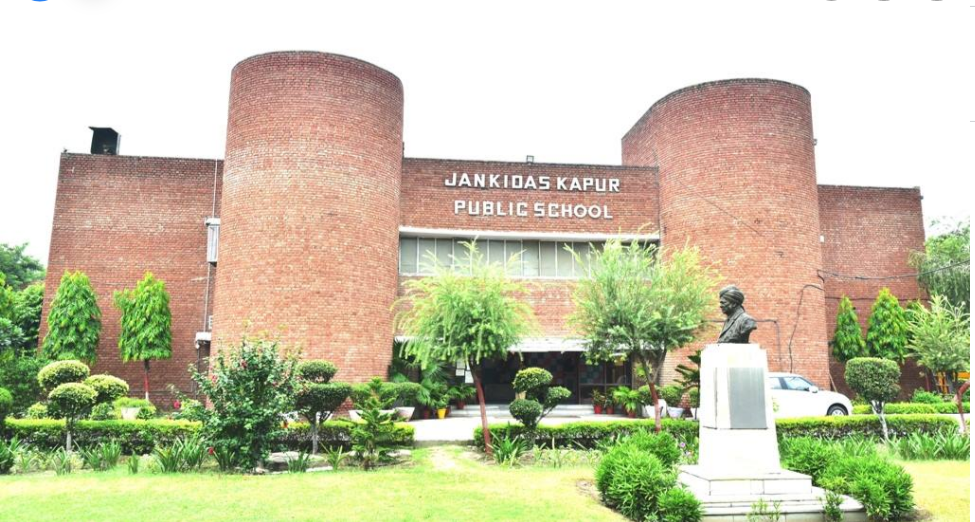 Jankidas Kapur Public School