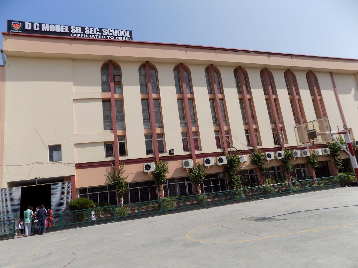 DC Model Senior Secondary School