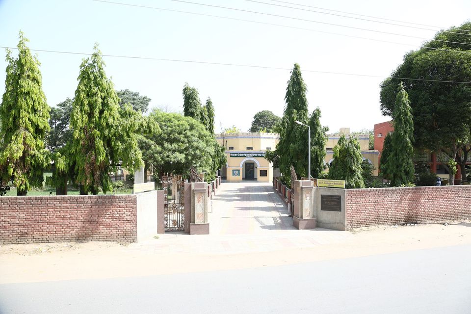 Desh Bhagat Pandit Chetan Dev Govt. College of Education