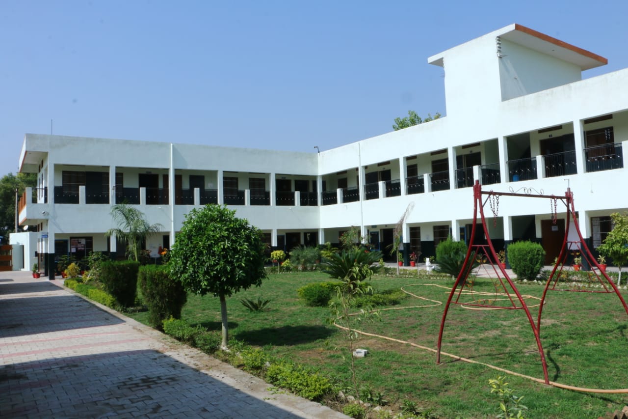 Doaba Model Sen.Sec School