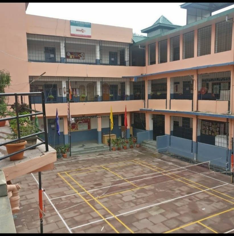 Geeta Adarsh Vidyalaya