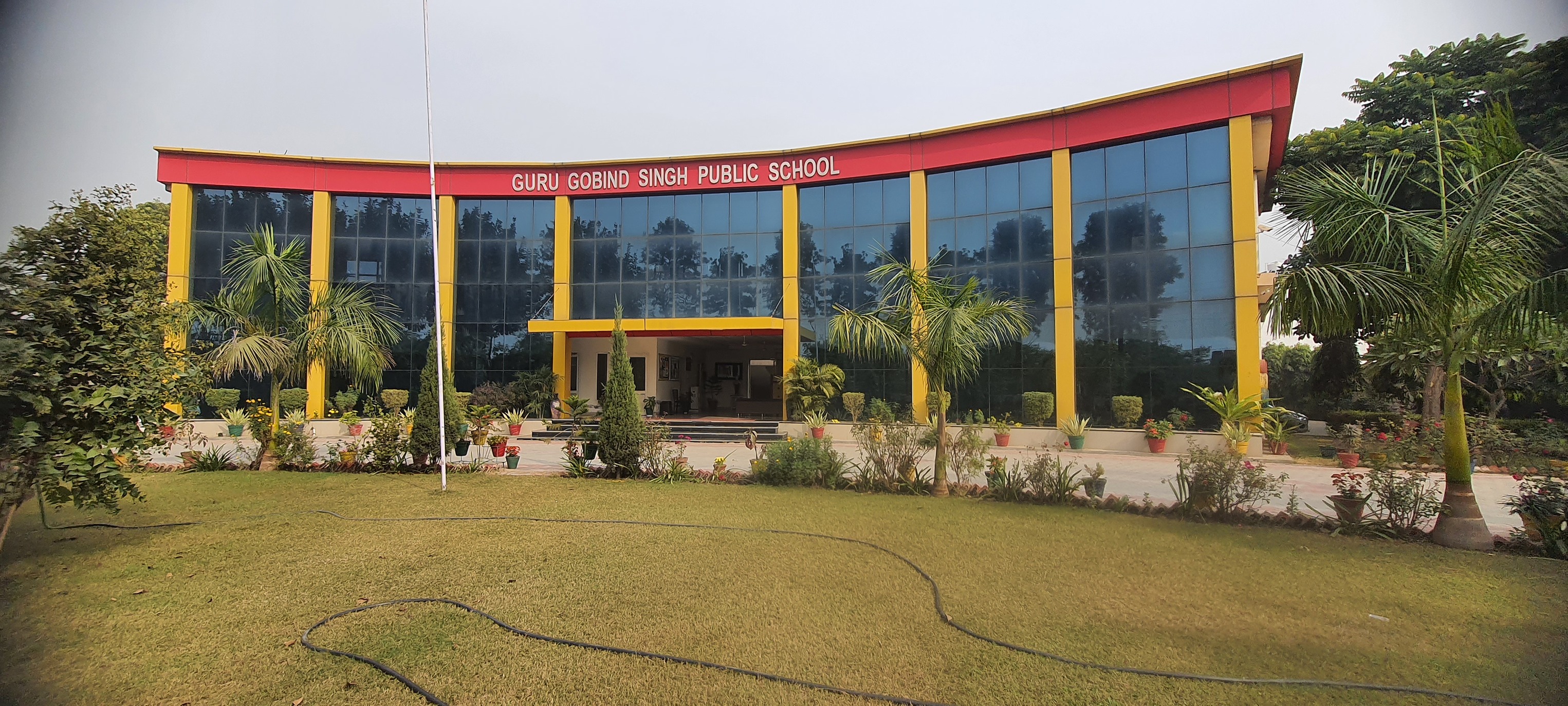Guru Gobind Singh Public School