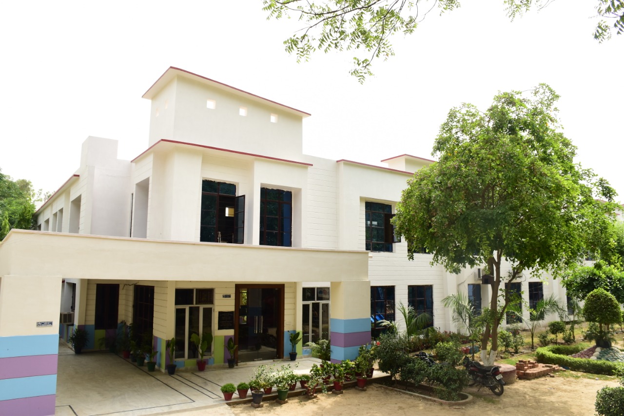GURU TEG BAHADUR PUBLIC SCHOOL