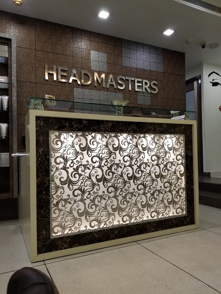 HeadMasters