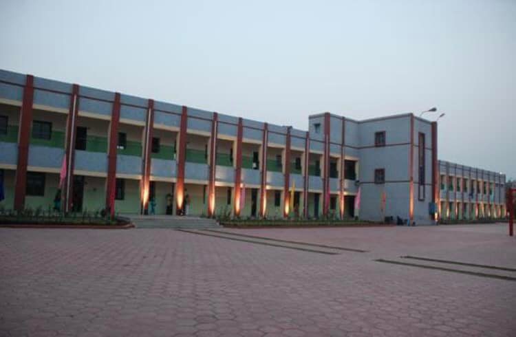 Holy Child Sr. Sec. School