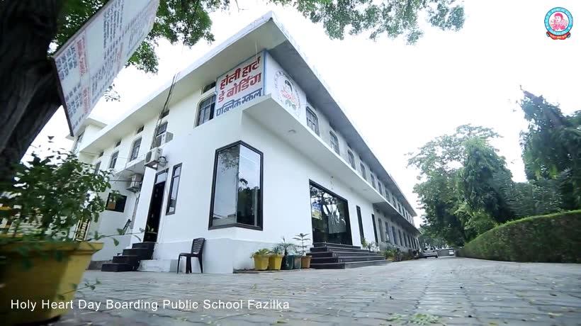 Holy Heart Day Boarding Public School