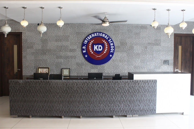 KD International School