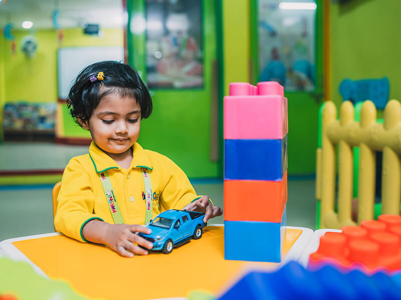 Makoons Malviya Nagar Delhi