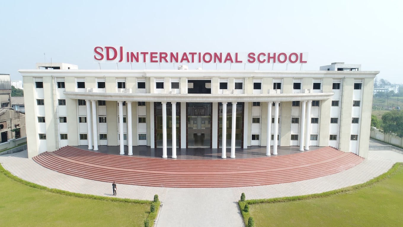 SDJ International School