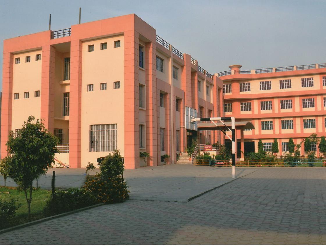 Shri Harkrishan Sahib Public High School