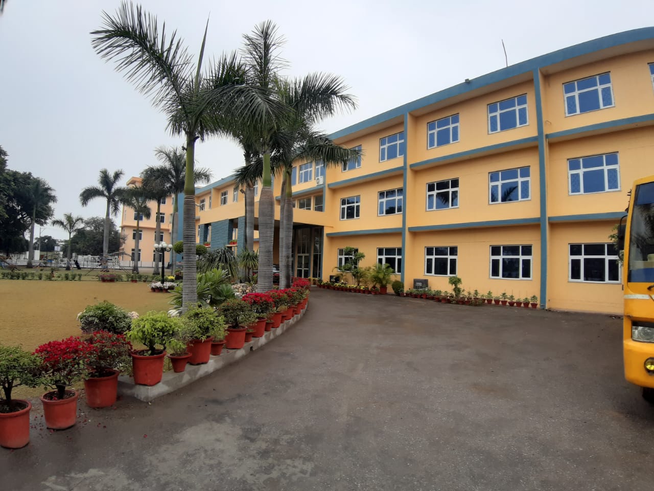 Springfields Public School