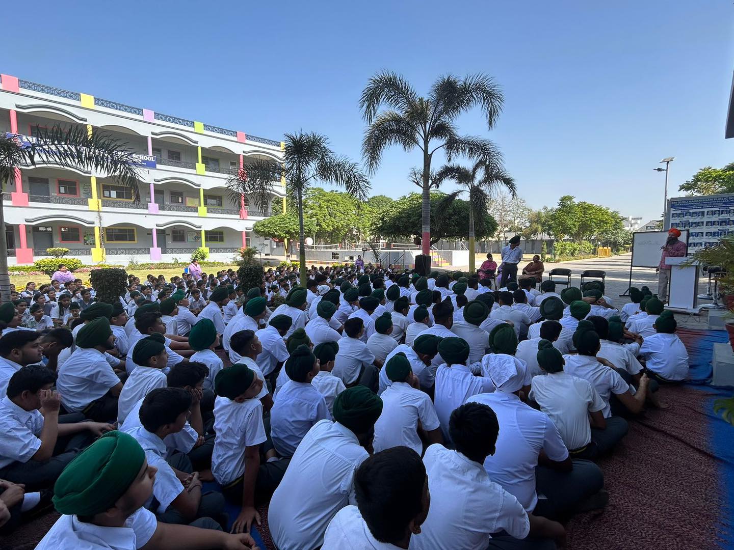 Sri Guru Harkrishan Public School