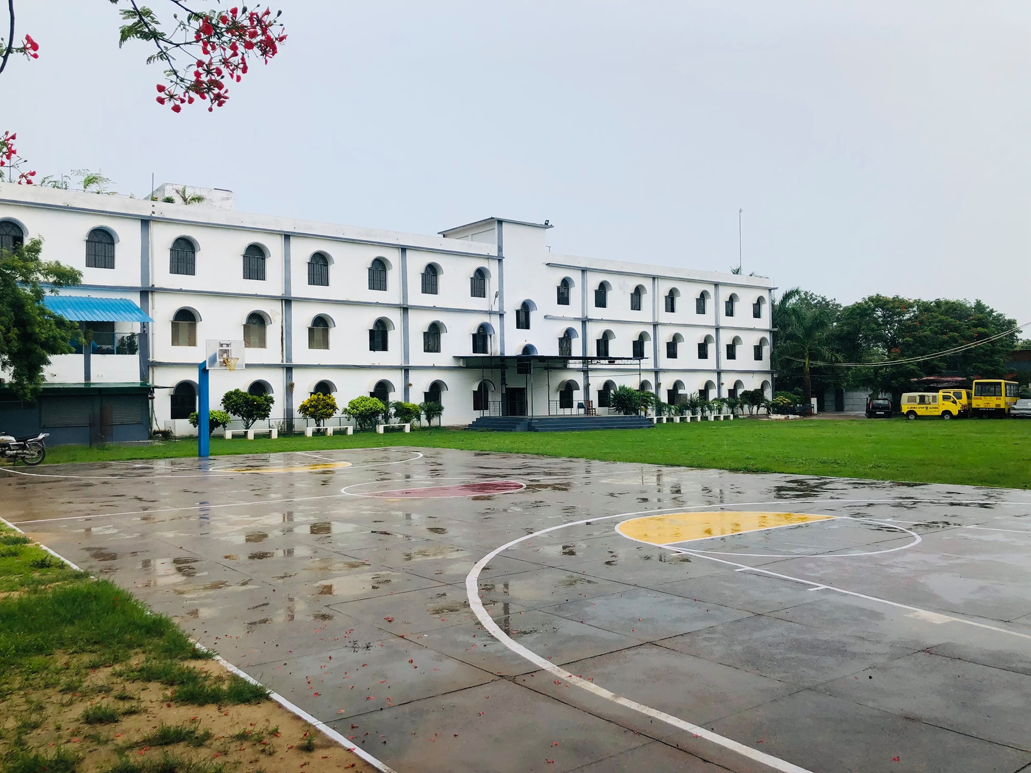 St. John's Co-Ed School
