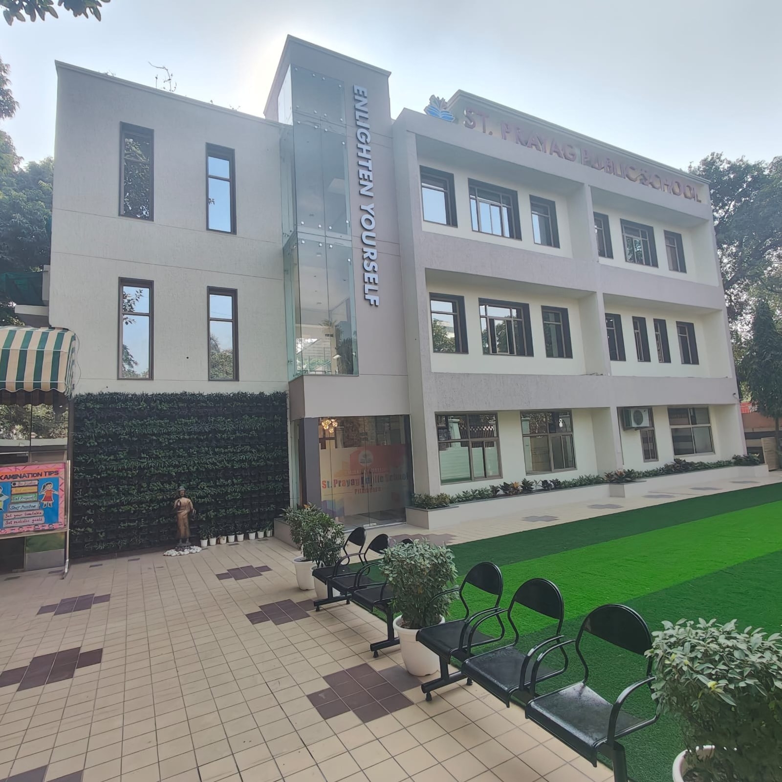 St. Prayag Public School