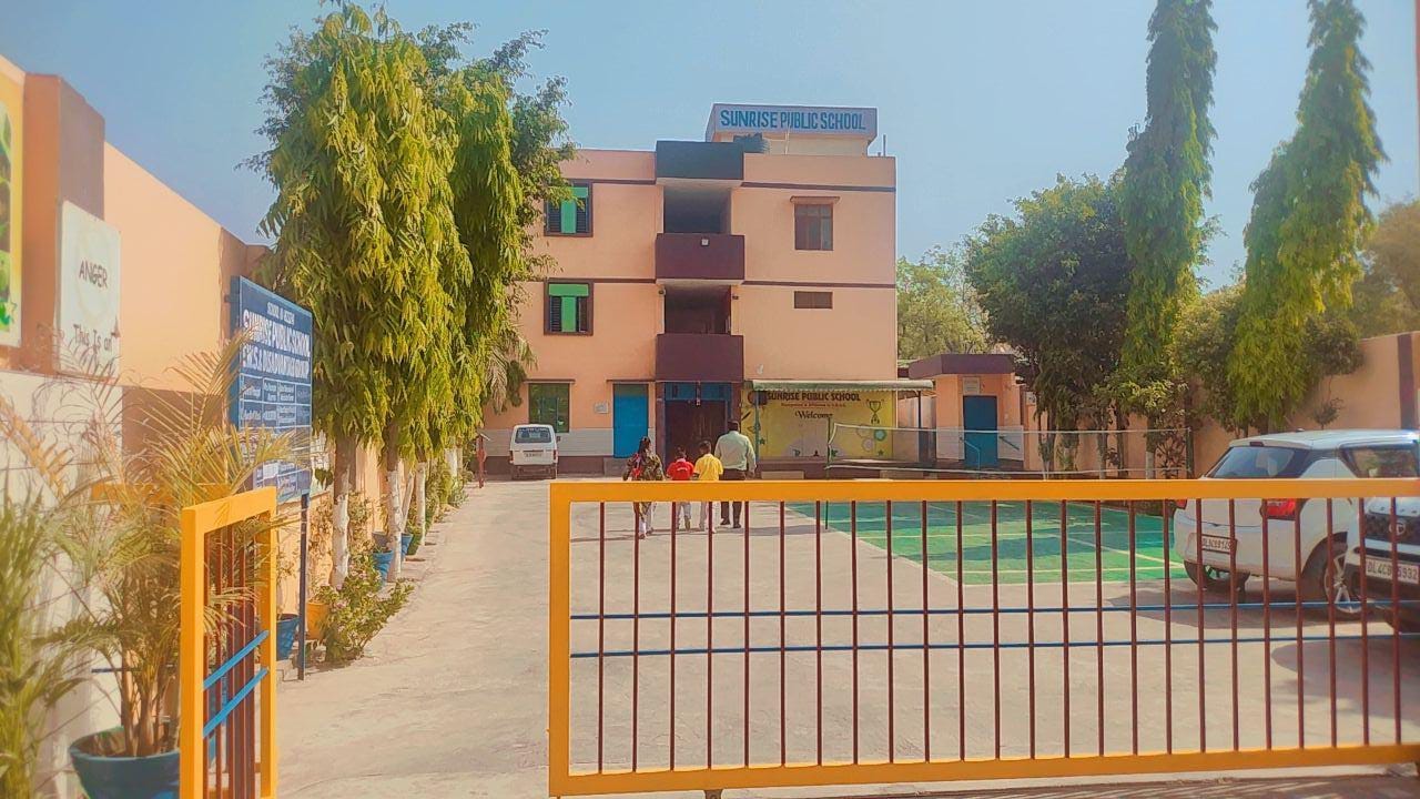 Sunrise Public School