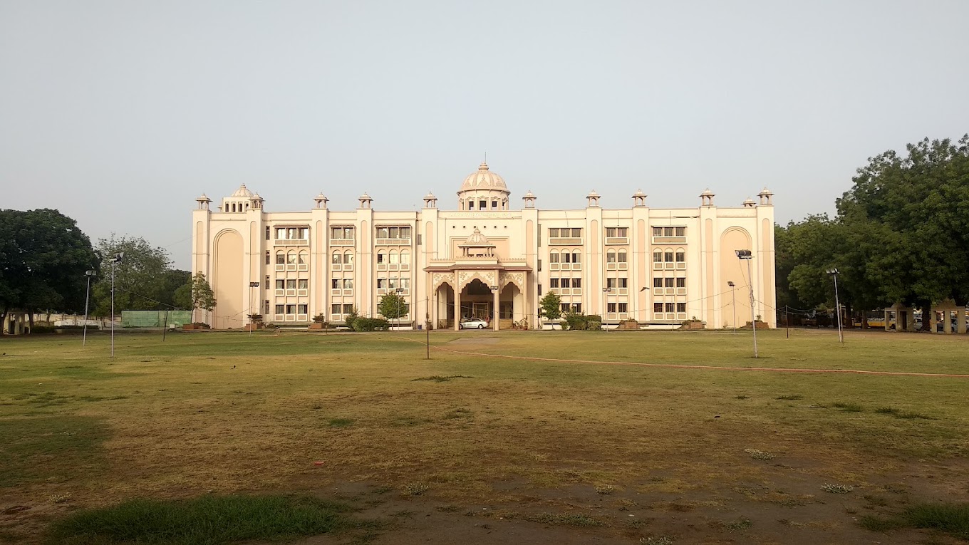 Swaminarayan Dham International School