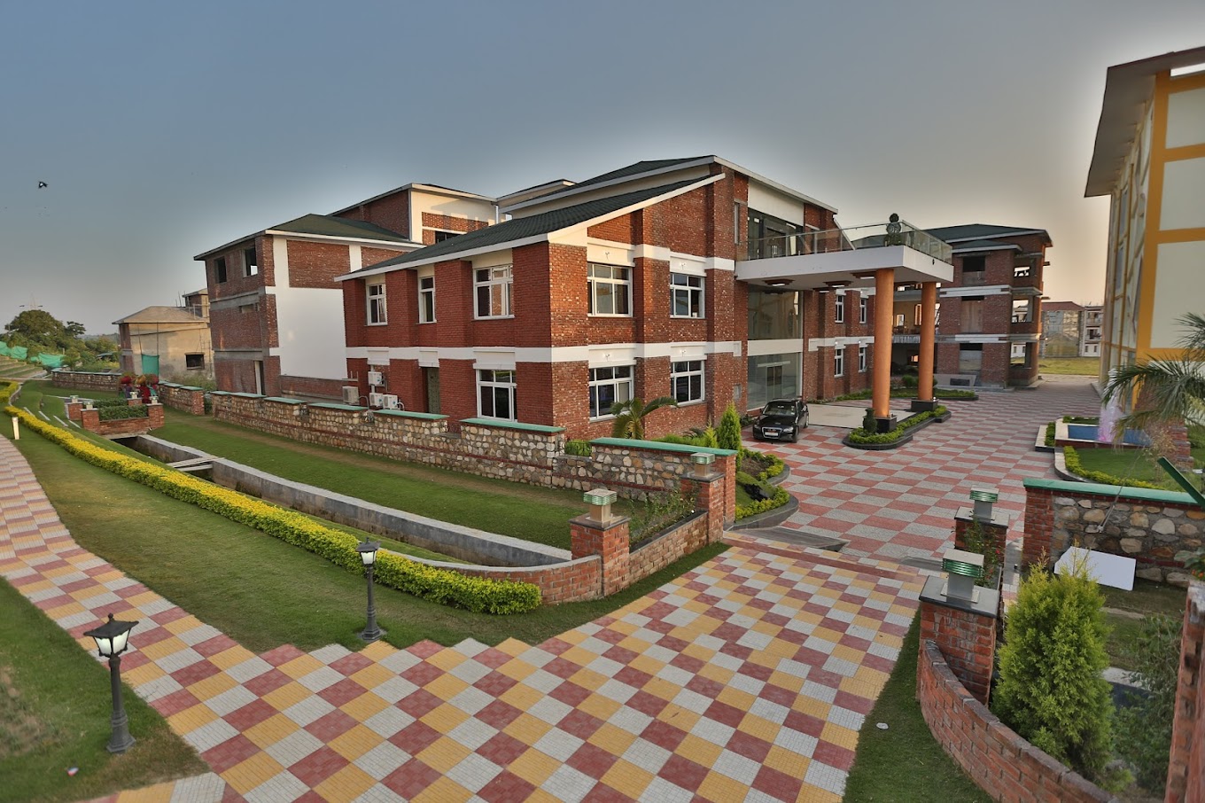 Tula's International School