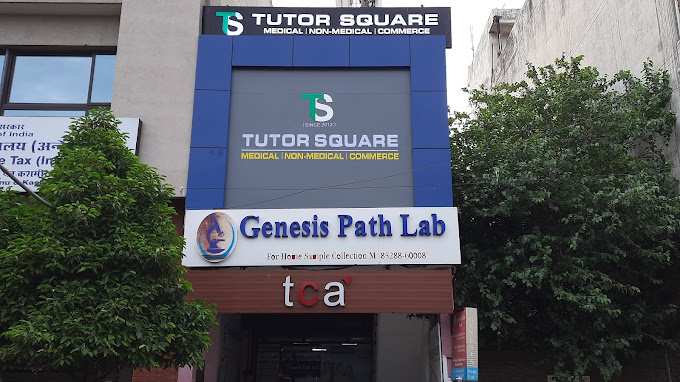 TUTOR SQUARE