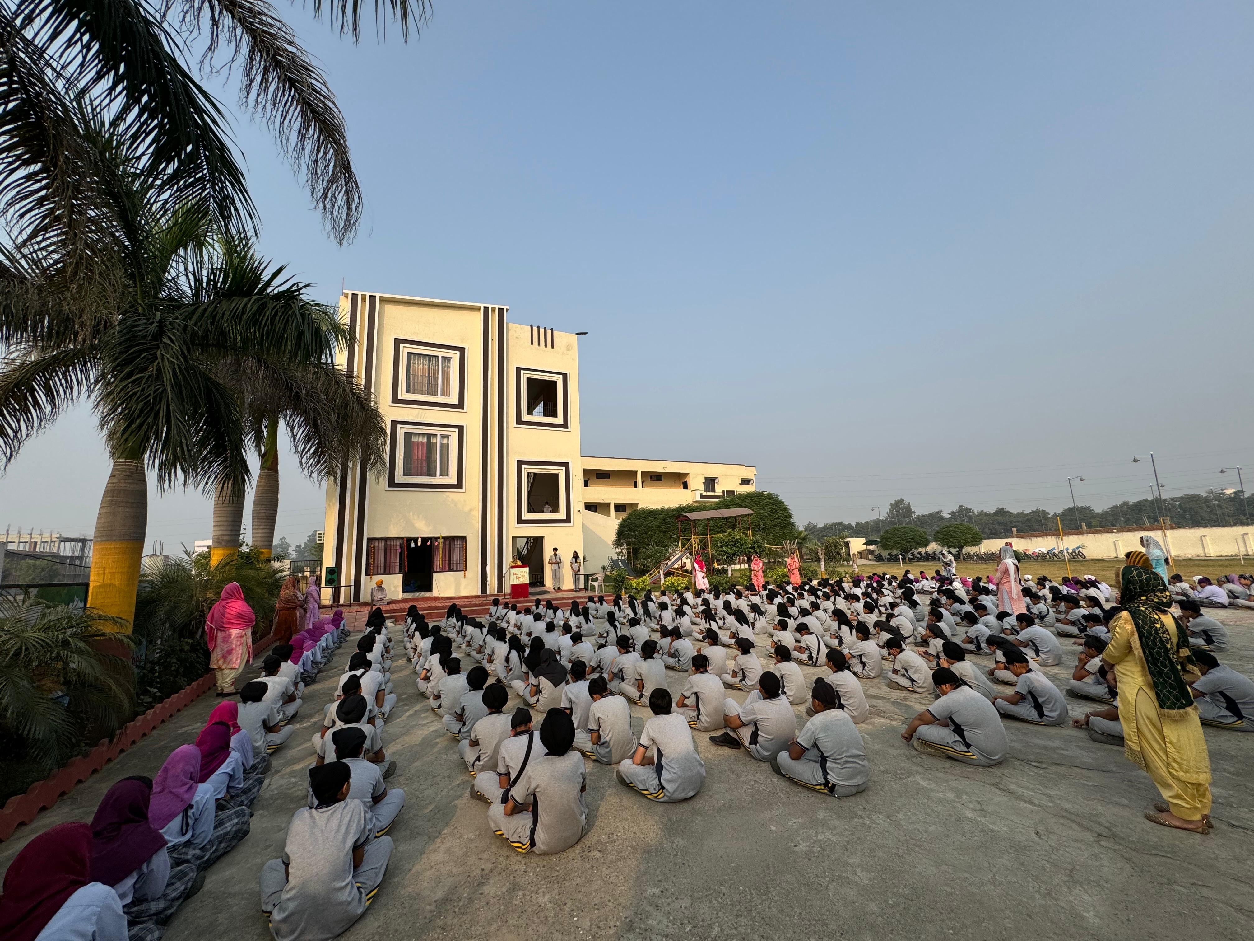 Shri Guru Nanak Dev Public School