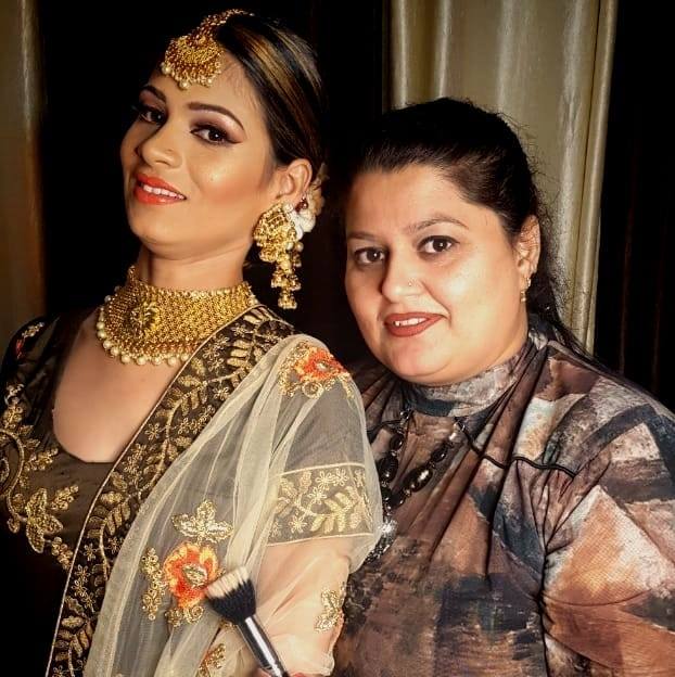 Heena'z New looks Beauty Salon & Academy