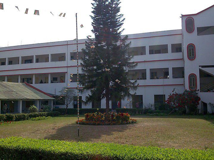 Kalyani Central Model School