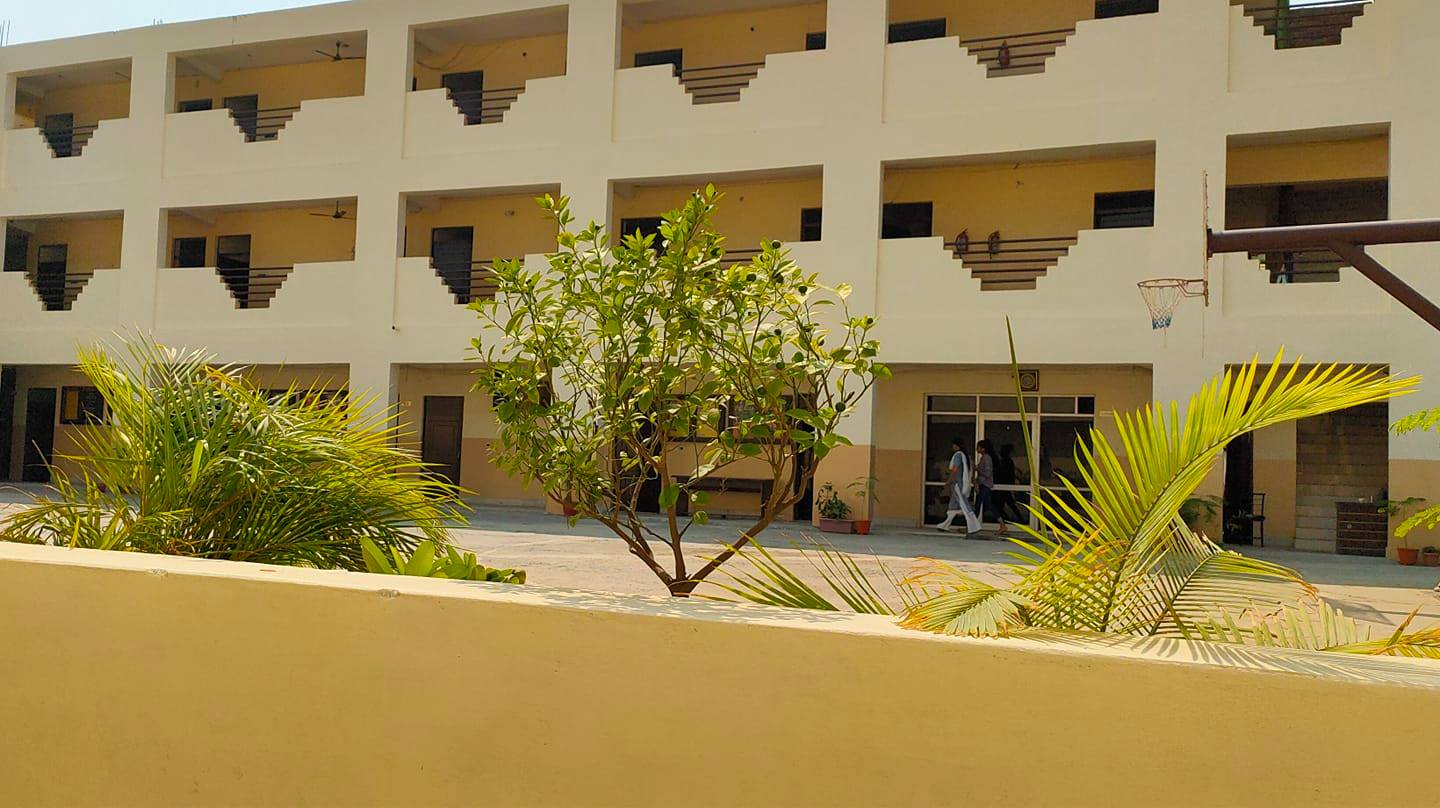 Bajaj International School