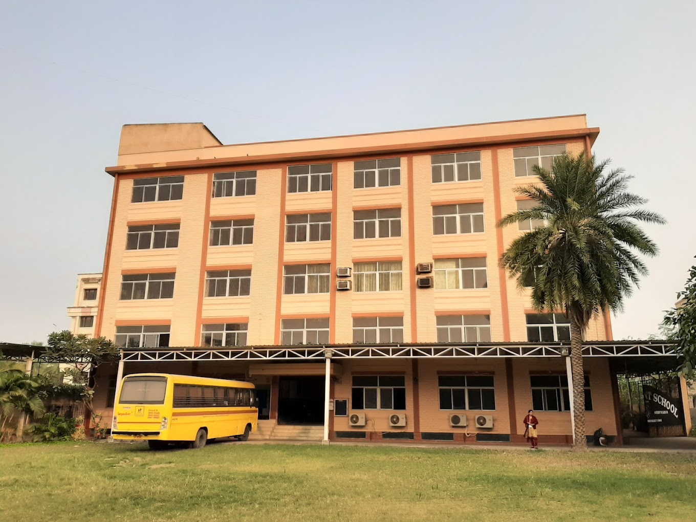 Silver Point School