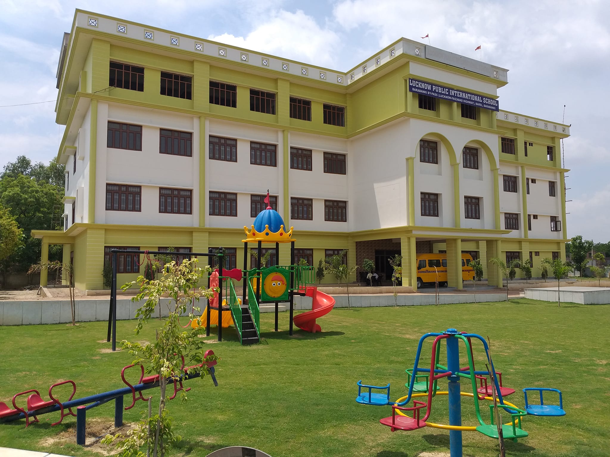 Lucknow Public International School