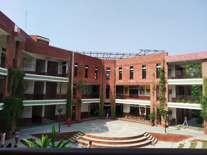 Shikshantar School