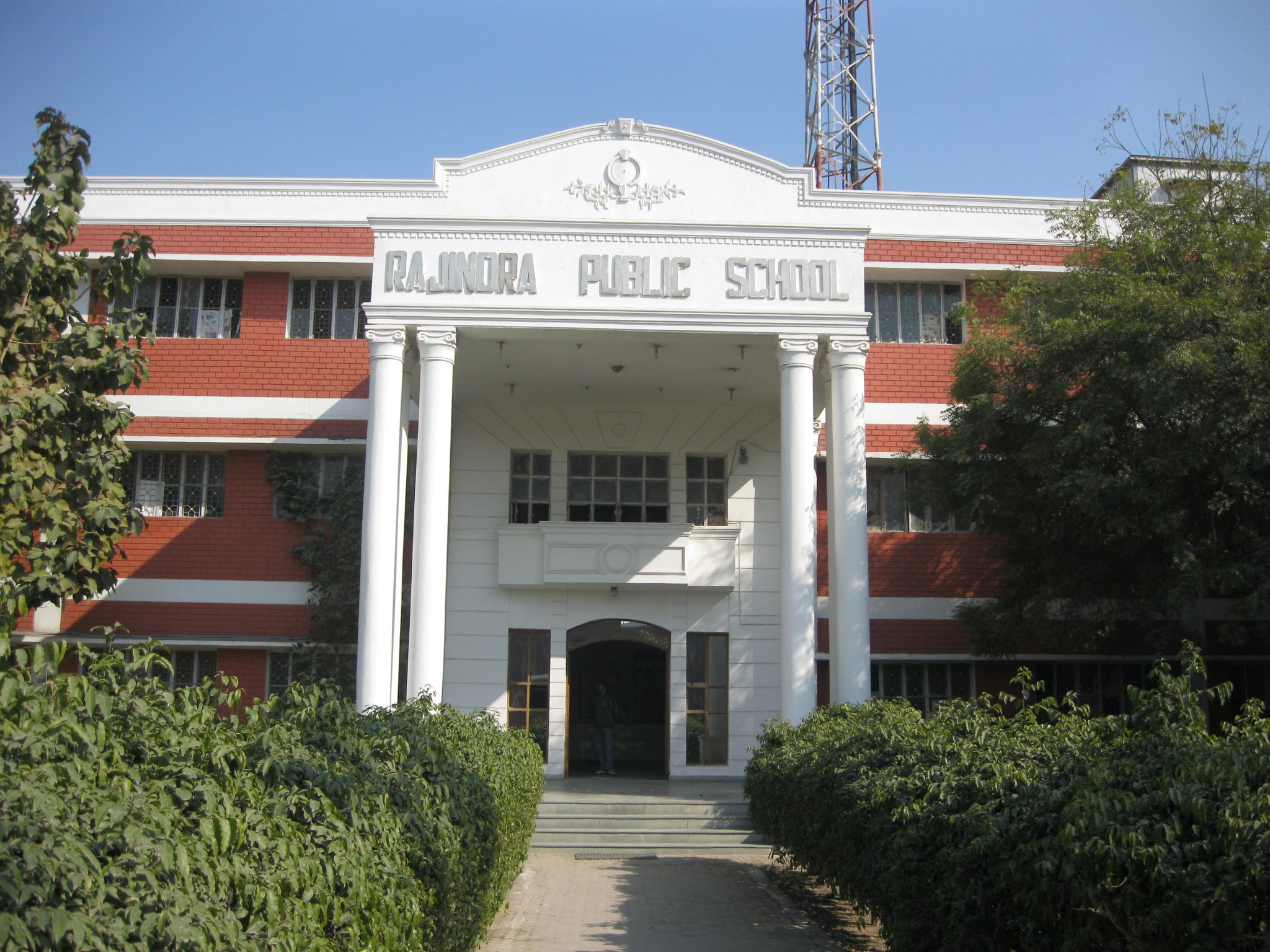 Rajindra Public School