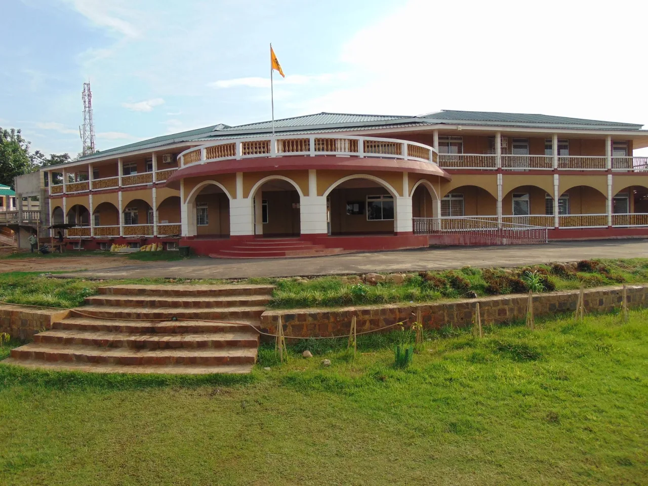 Maple Tree School