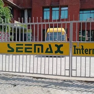 Seemax International School