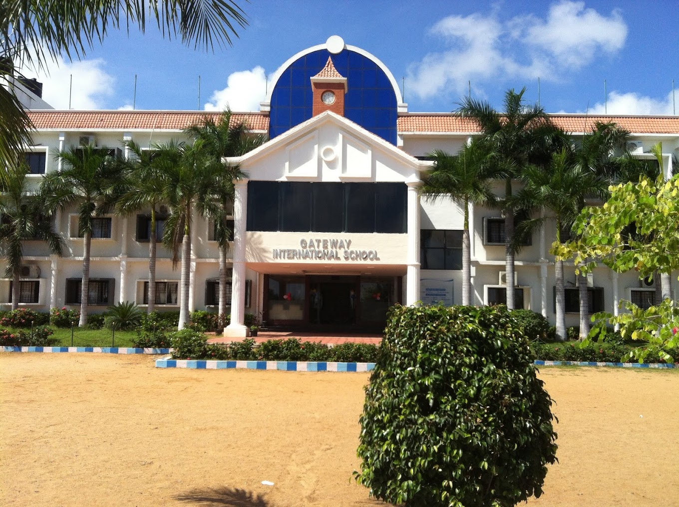 Gateway International School