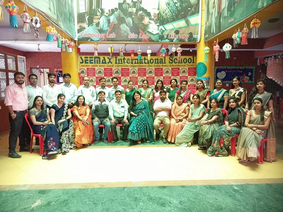 Seemax International School