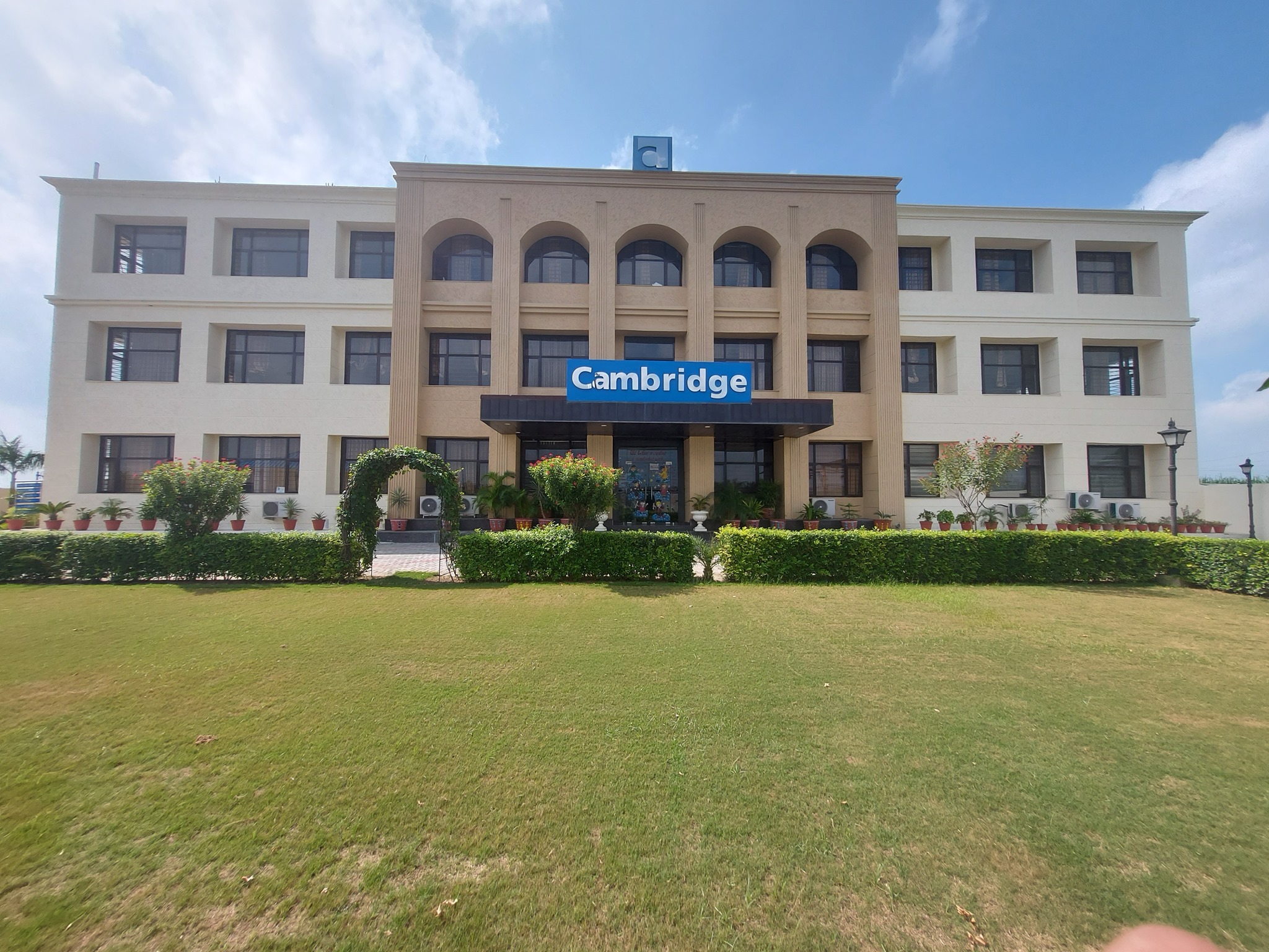 Cambridge International School